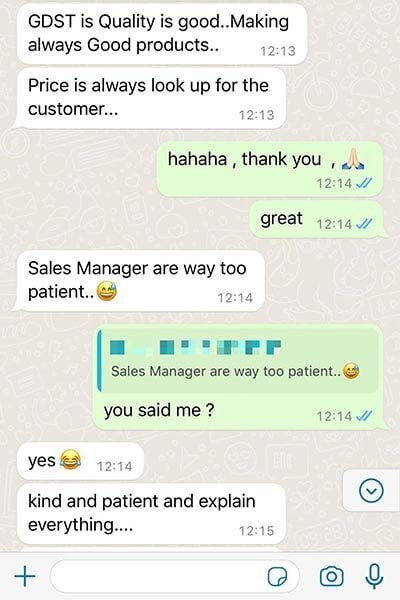 WhatsApp conversation showing positive feedback about service attitude