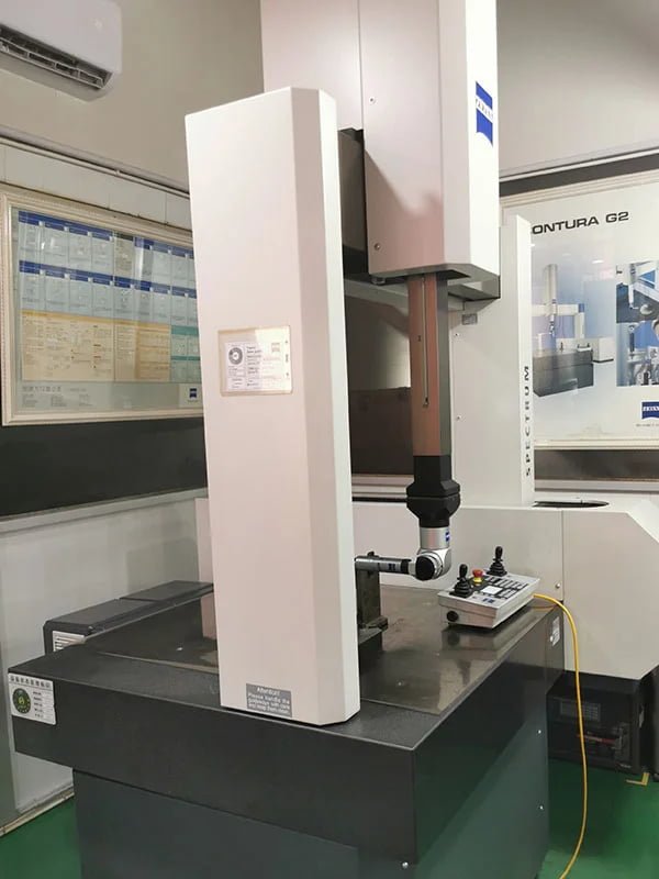 CMM Coordinate Measuring Machine for precision dimensional inspection