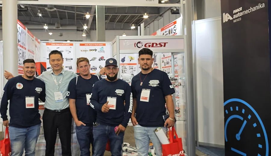 GDST Auto Parts exhibition booth meeting with global automotive aftermarket buyers