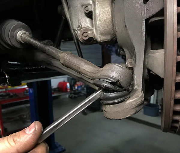 rack end failure symptoms and steering play inspection