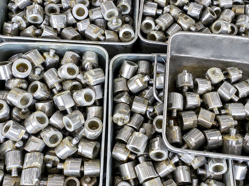 Grease groove machining and lubrication preparation on rack end components